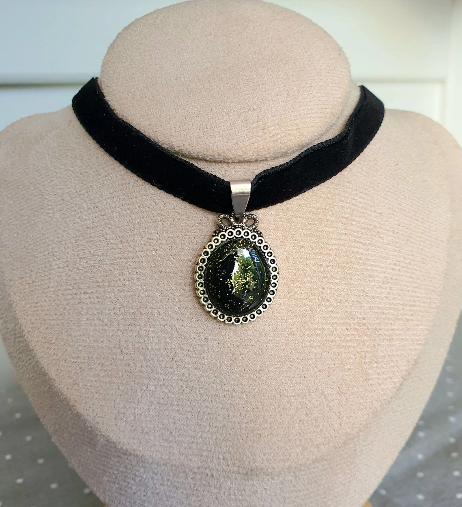 Choker – photo 5